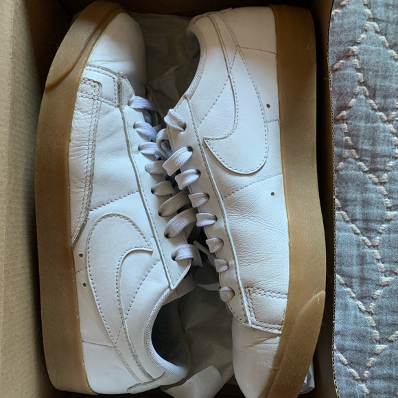 Women’s blazers low top white. Size 8.